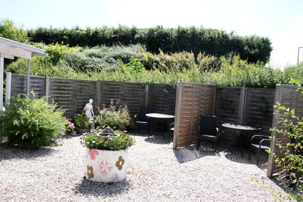 Rudkøbing Hine Bakke Bed And Breakfast מראה חיצוני תמונה